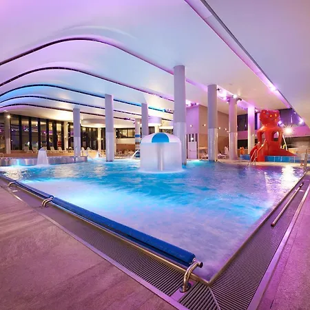 Apartment Vacationclub - Mistral 23